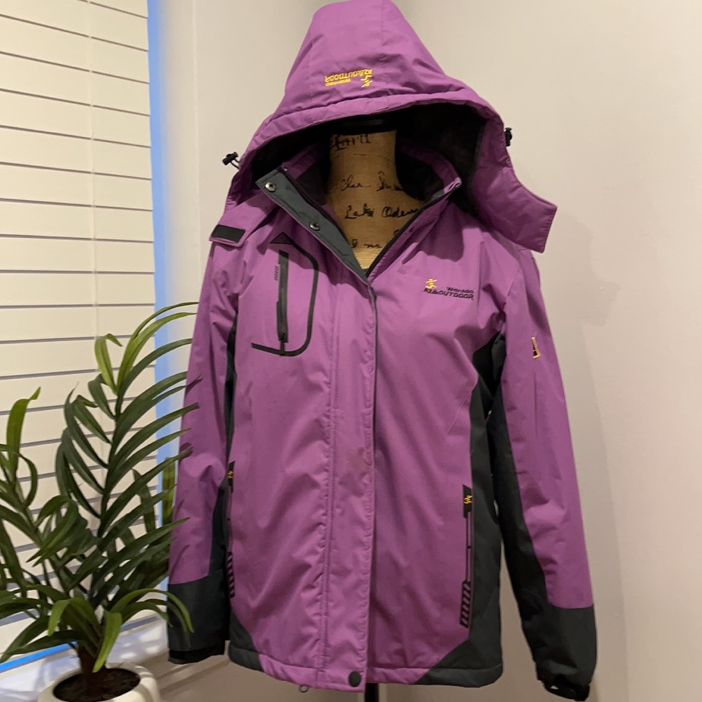 Waterproof Ski Jacket - image 1